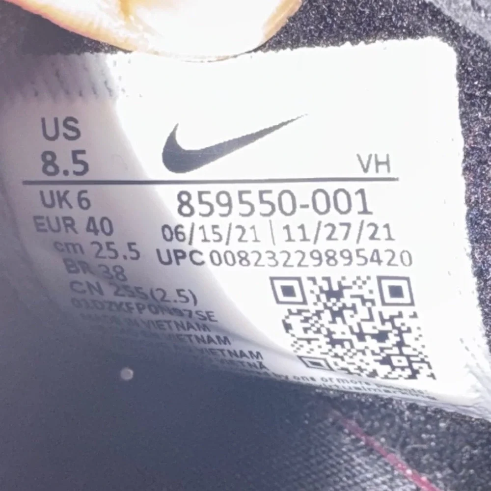 Nike Air Max Thea Mid Black Leather Chelsea Boot Sneakers Women 8.5 Casual Shoes